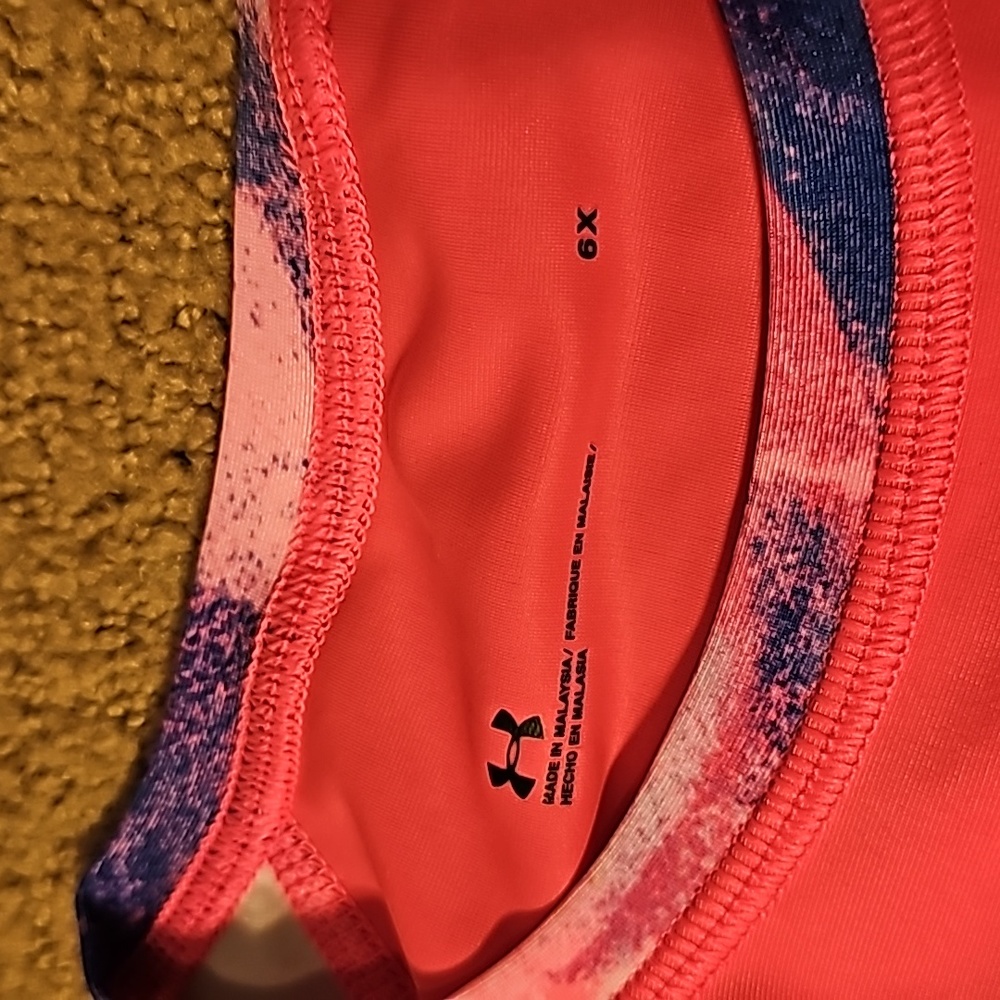 UNDER  ARMOUR NWT GIRLS  2 PIECE  SWIMSUIT  SIZE  6X - Picture 3 of 7